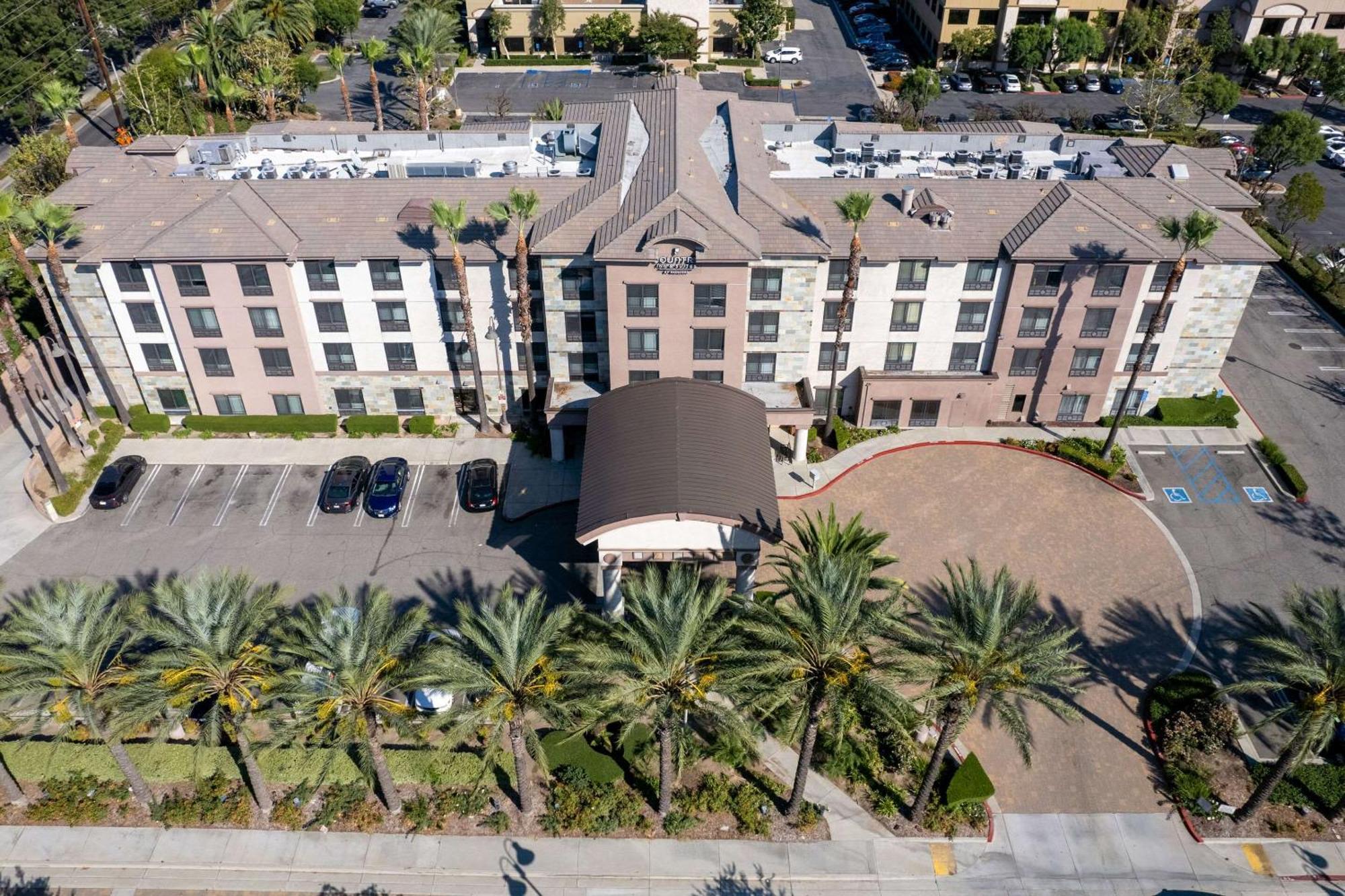 Country Inn & Suites By Radisson, Ontario At Ontario Mills, Ca エクステリア 写真